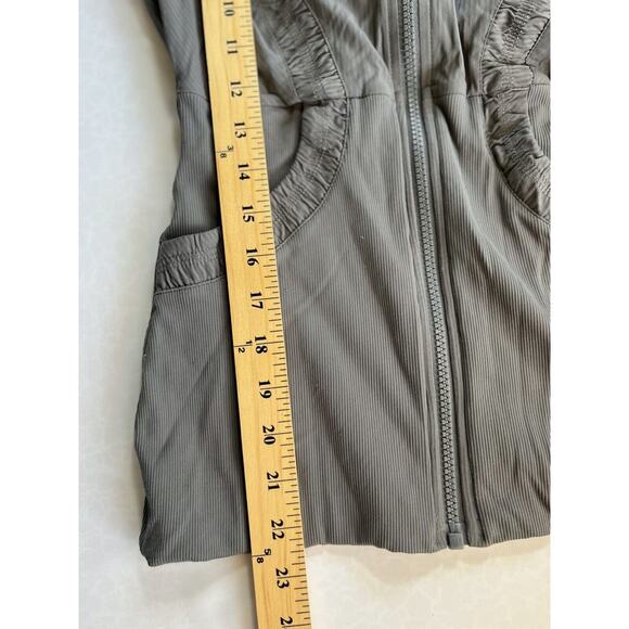 LULULEMON Dance Studio Reversible Hoodie Jacket Full Zip Gray Color Size 4 - Picture 7 of 10